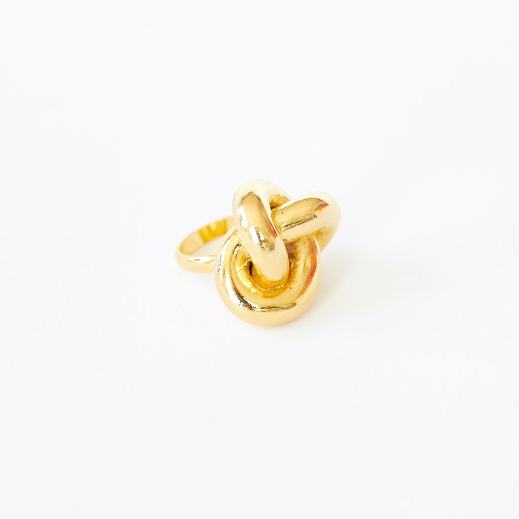 Knot Ring