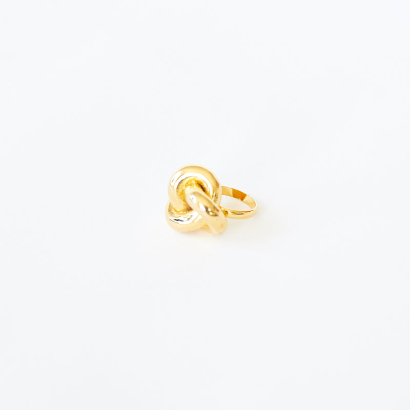 Knot Ring