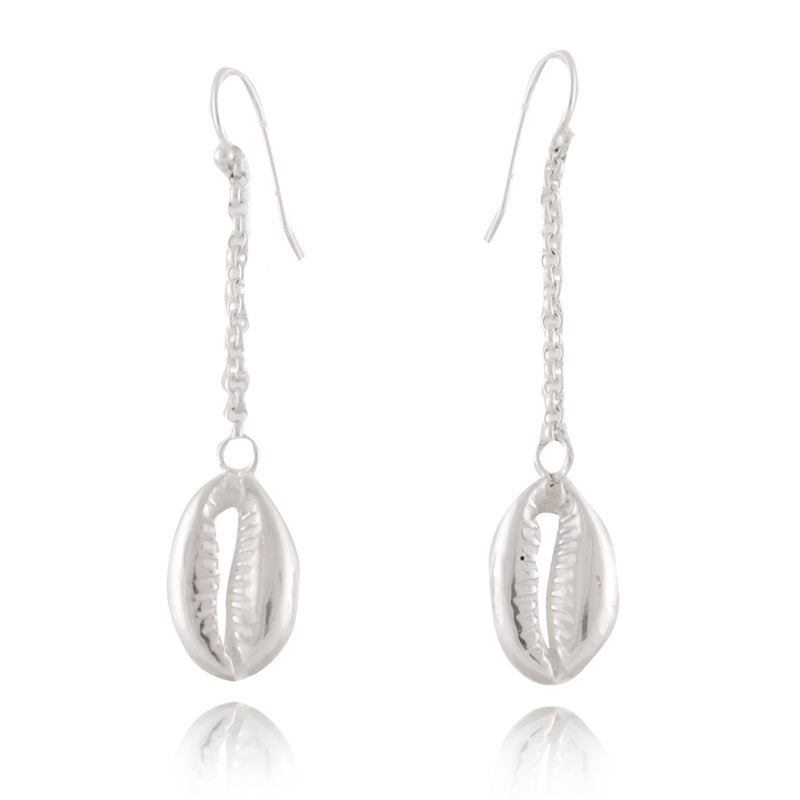 Shell earrings in silver