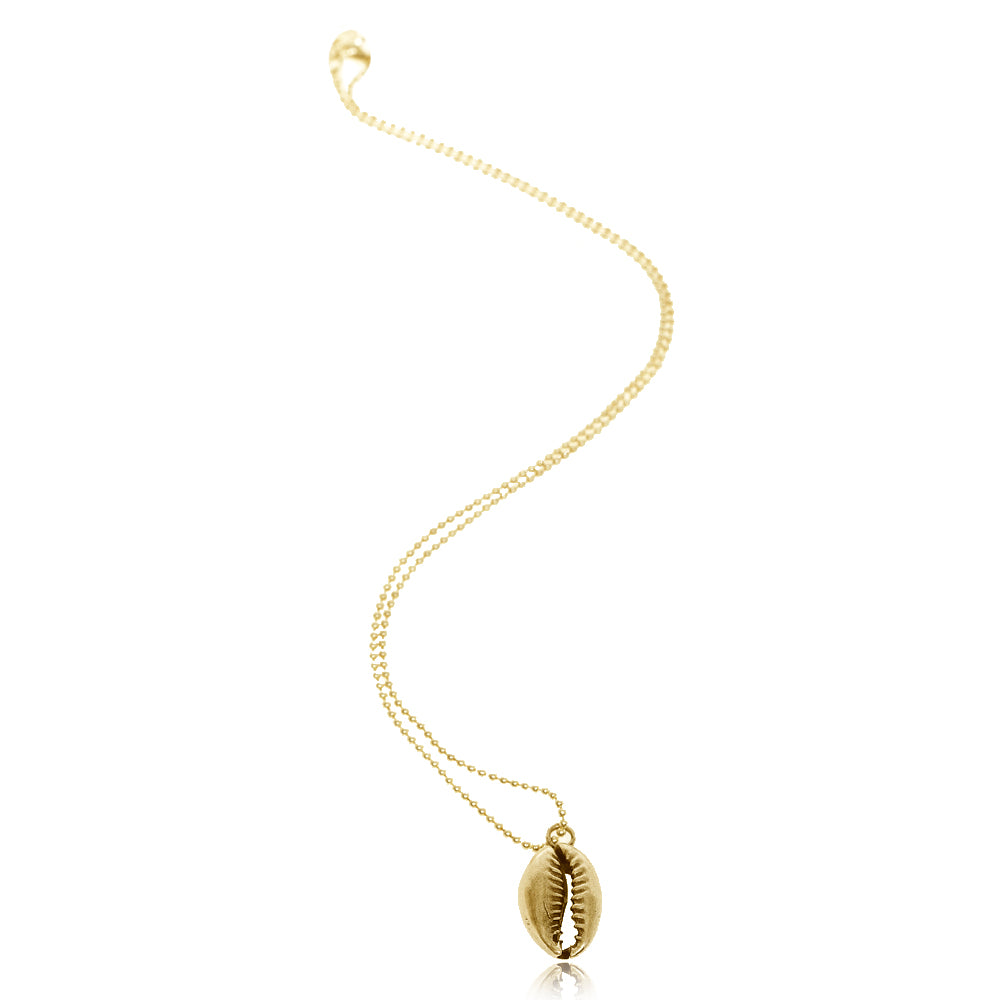 Shell Pendant in gold