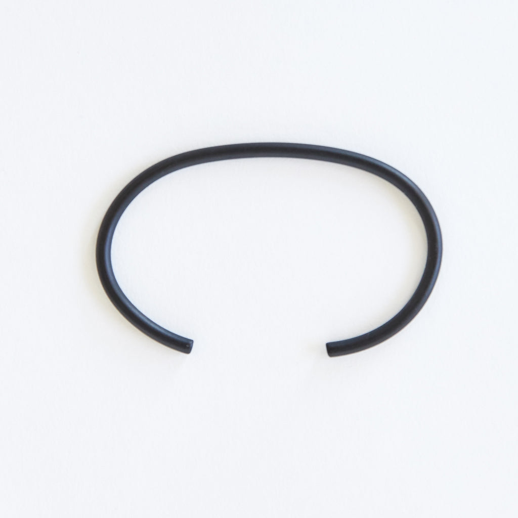 Think Bangle Black